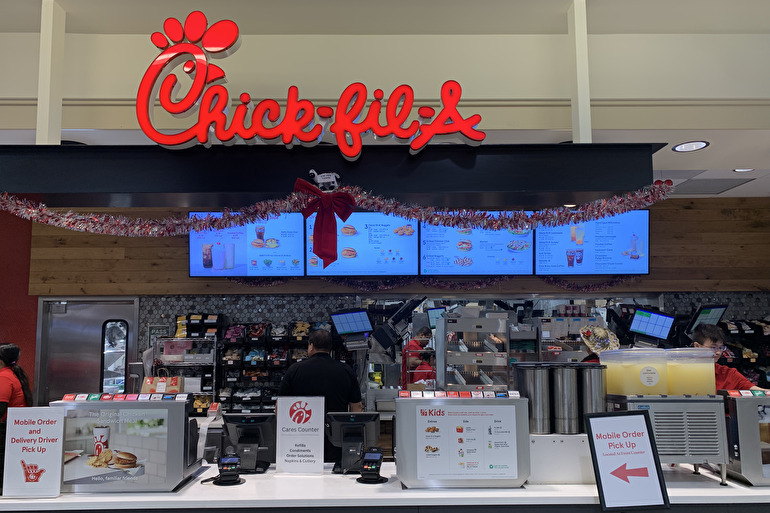 フードコート:チックフィレイ/Chick-fil-A(外観)