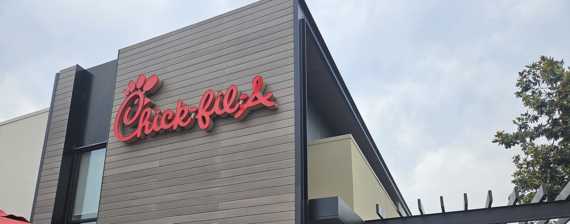 チックフィレイって?アメリカで人気のチキン専門チェーン店を紹介
