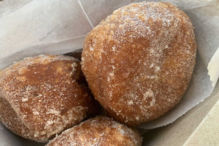 Leonard's Bakery